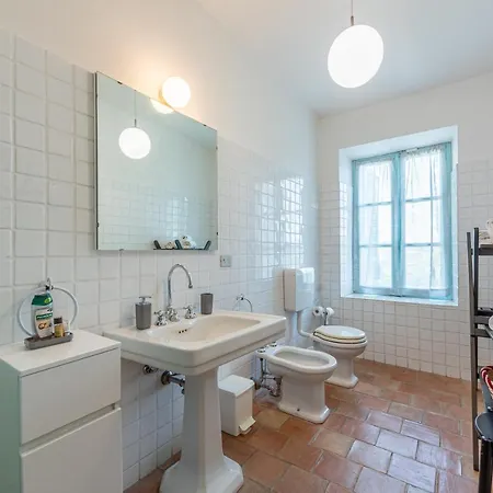 Cascina Abelloni Casa rural *