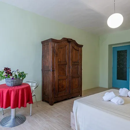 Cascina Abelloni Lantställe *